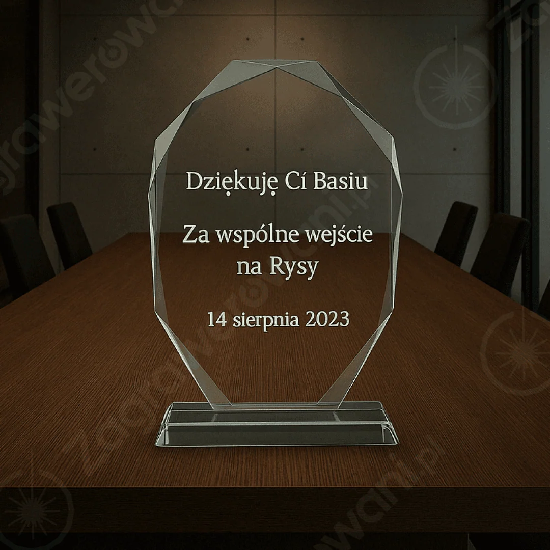 Zagrawerowani-statuetka-G007-2.webp Statuetka szklana z etui G042 - obrazek 1